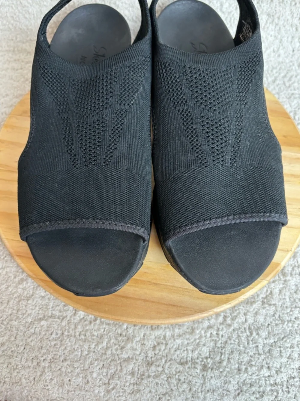 Skechers Sandals Womens 10 Black Arch Fit City Catch Open Toe